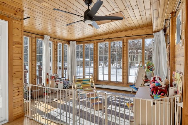 197 Chestnut St, Rehoboth, MA 02769