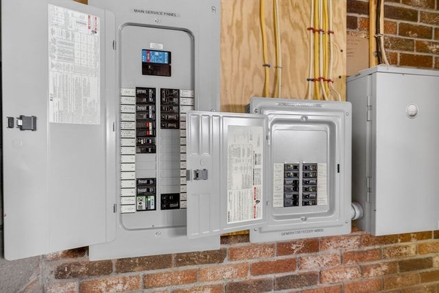 197 Chestnut St, Rehoboth, MA 02769