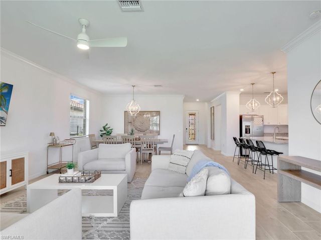 11512 Shady Palm WAY, Fort Myers, FL 33913