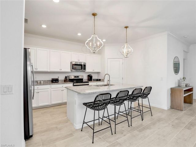 11512 Shady Palm WAY, Fort Myers, FL 33913