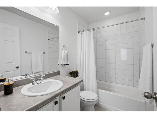 762 Eva Peak Dr, Erie, CO 80516