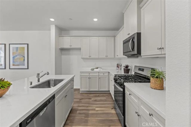 4261 S Hermosa Paseo, Ontario, CA 91761