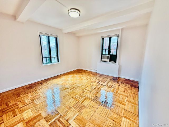 1680 Metropolitan 6D, Bronx, NY 10462
