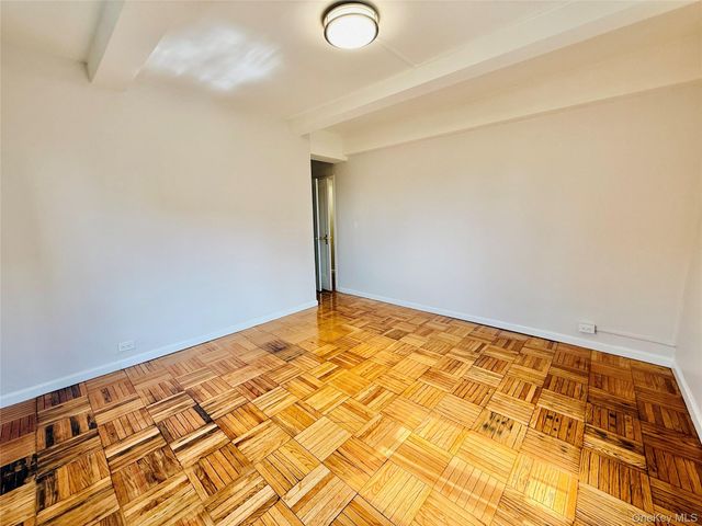 1680 Metropolitan 6D, Bronx, NY 10462