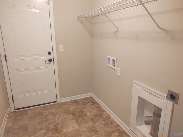 108 Hunter Way, Owens Cross Roads, AL 35763