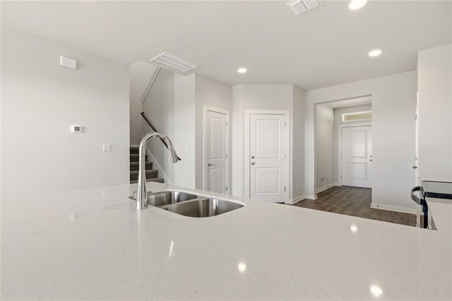 2306 Castillo DR 73, Round Rock, TX 78664