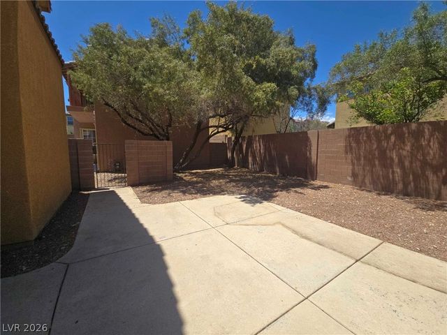 3633 Pinnate Drive, Las Vegas, NV 89147