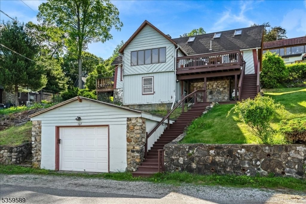 107 Springbrook Trl, Sparta Twp., NJ 07871