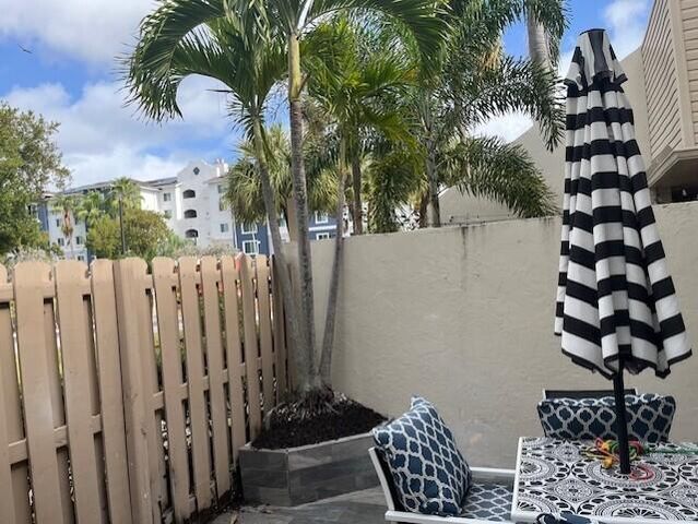 602 Executive Center Drive Unit 105, West Palm Beach, FL 33401