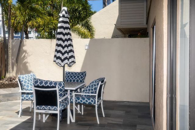 602 Executive Center Drive Unit 105, West Palm Beach, FL 33401