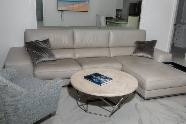 602 Executive Center Drive Unit 105, West Palm Beach, FL 33401