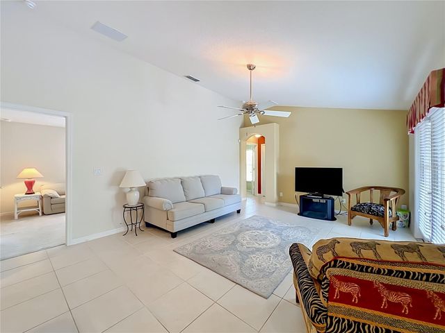 2505 HOLLY BERRY CIRCLE, Clermont, FL 34711