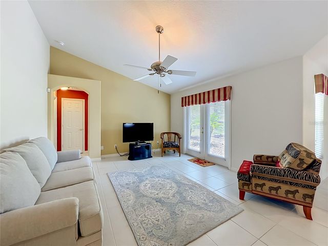 2505 HOLLY BERRY CIRCLE, Clermont, FL 34711