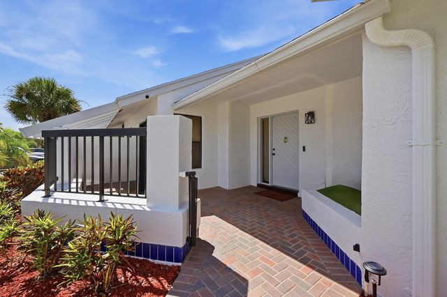 10775 Waterberry Drive, Boca Raton, FL 33498