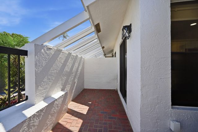 10775 Waterberry Drive, Boca Raton, FL 33498