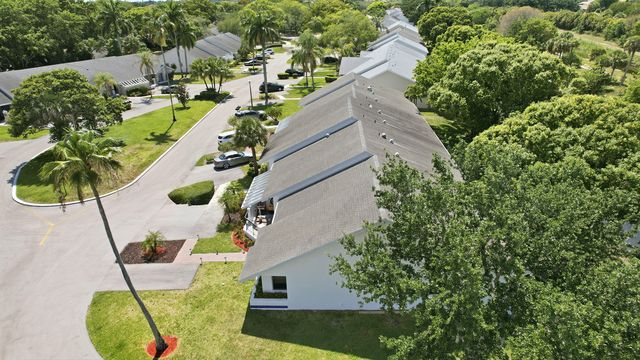 10775 Waterberry Drive, Boca Raton, FL 33498