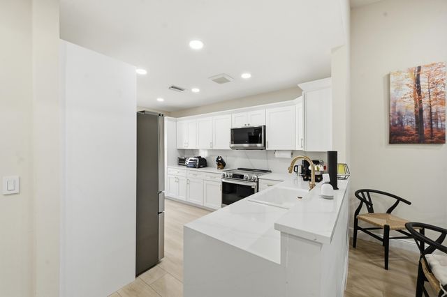 10775 Waterberry Drive, Boca Raton, FL 33498