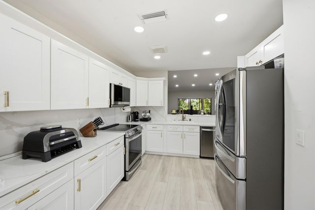 10775 Waterberry Drive, Boca Raton, FL 33498