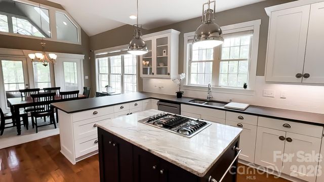 2370 Valelake Road, York, SC 29745