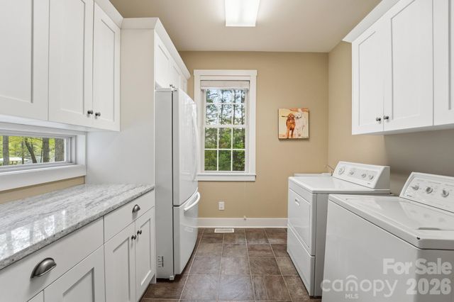 2370 Valelake Road, York, SC 29745