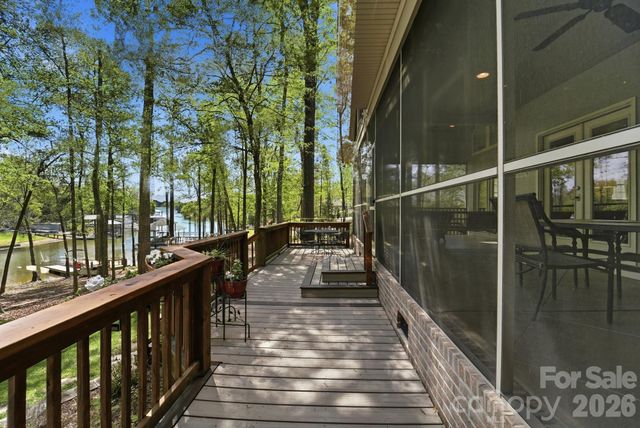 2370 Valelake Road, York, SC 29745