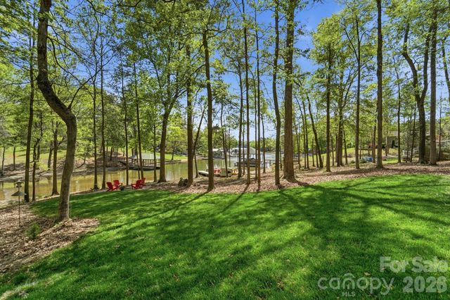 2370 Valelake Road, York, SC 29745