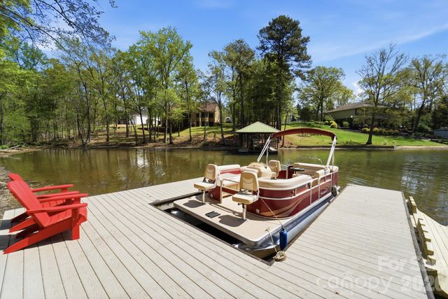 2370 Valelake Road, York, SC 29745