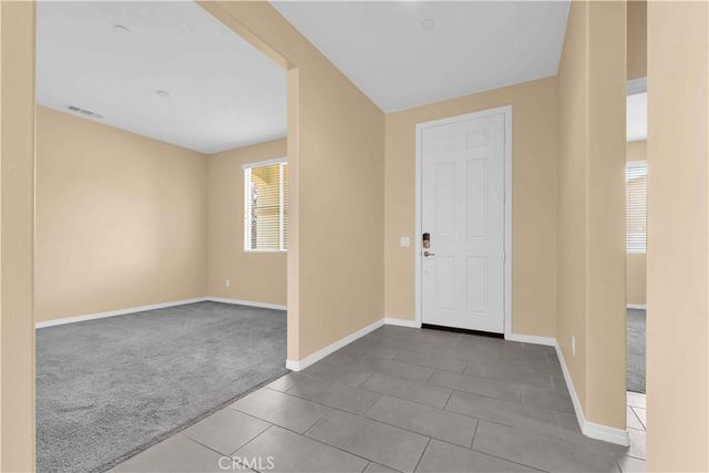 4043 Bristlecone Pine Lane, San Bernardino, CA 92407