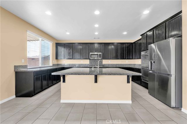 4043 Bristlecone Pine Lane, San Bernardino, CA 92407