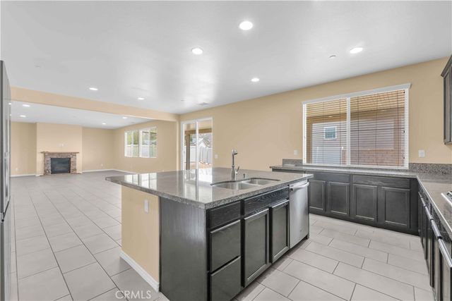 4043 Bristlecone Pine Lane, San Bernardino, CA 92407
