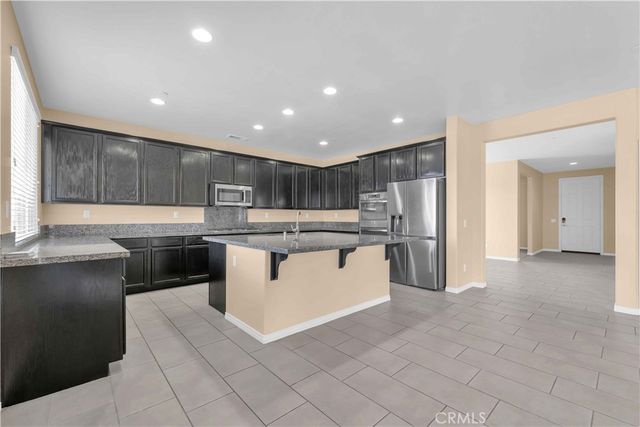 4043 Bristlecone Pine Lane, San Bernardino, CA 92407