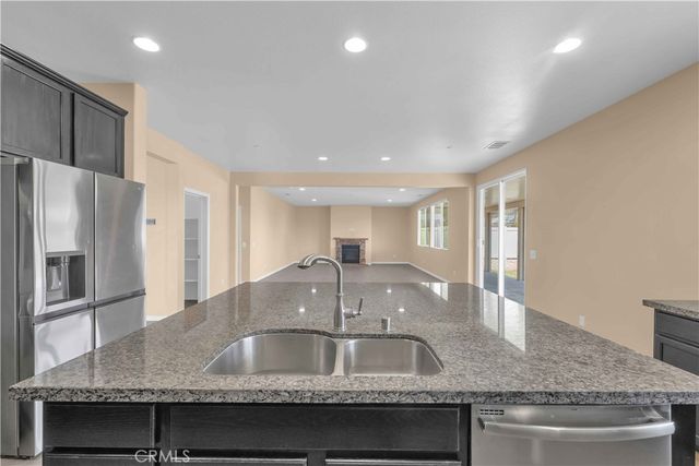 4043 Bristlecone Pine Lane, San Bernardino, CA 92407