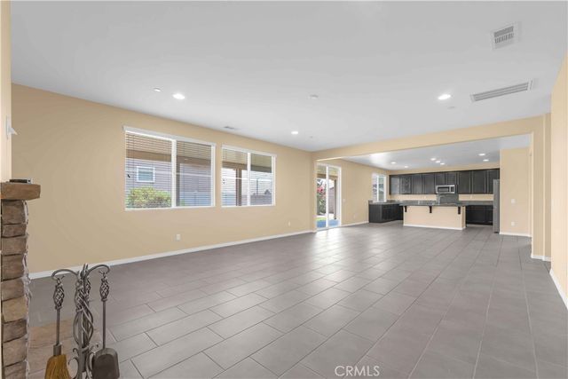 4043 Bristlecone Pine Lane, San Bernardino, CA 92407