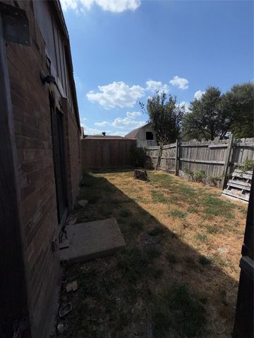 9419 Culberson Street, Dallas, TX 75227
