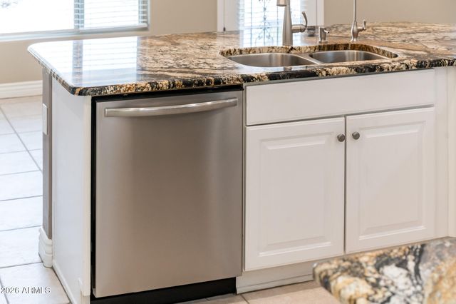 13668 W FIGUEROA Drive, Sun City West, AZ 85375