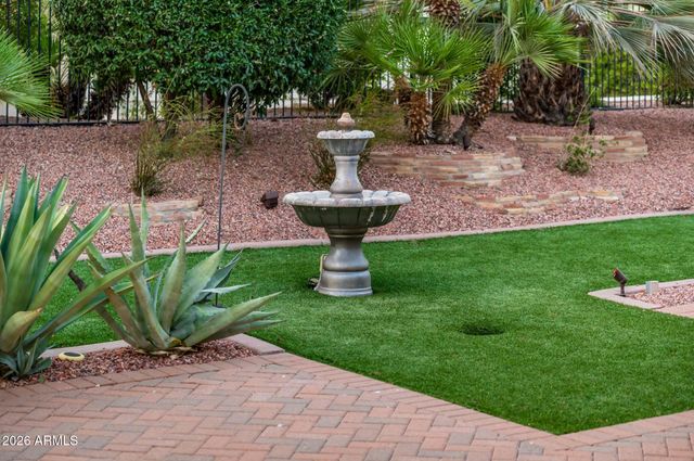 13668 W FIGUEROA Drive, Sun City West, AZ 85375