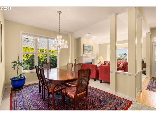 15715 Nw CLAREMONT Dr, Portland, OR 97229