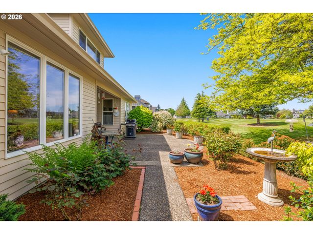 15715 Nw CLAREMONT Dr, Portland, OR 97229