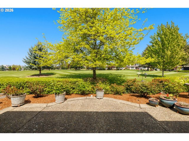15715 Nw CLAREMONT Dr, Portland, OR 97229