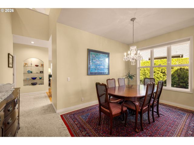 15715 Nw CLAREMONT Dr, Portland, OR 97229