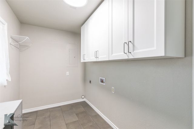 2509 Castle Drive, Clyde, TX 79510