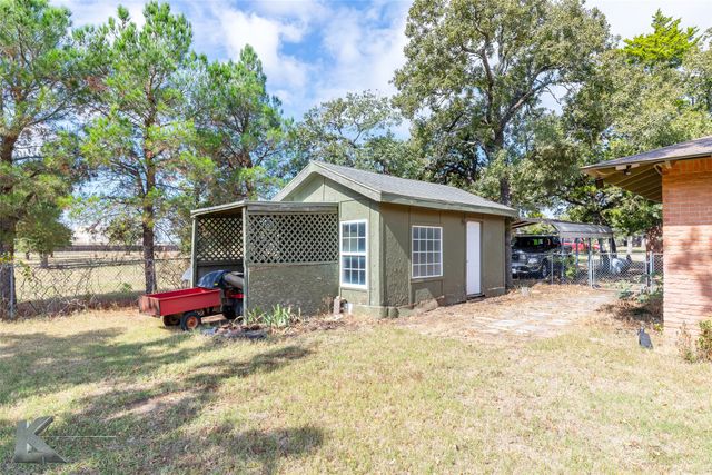 2509 Castle Drive, Clyde, TX 79510