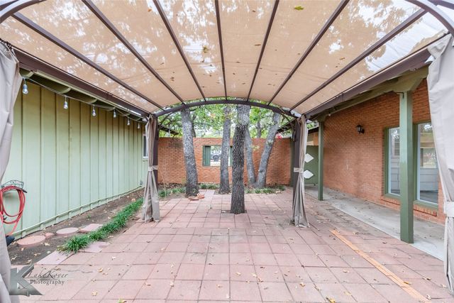 2509 Castle Drive, Clyde, TX 79510