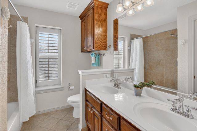 7017 Cherrybark Lane, North Richland Hills, TX 76182