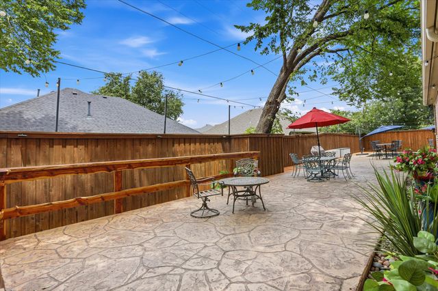 7017 Cherrybark Lane, North Richland Hills, TX 76182