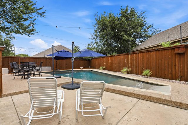7017 Cherrybark Lane, North Richland Hills, TX 76182