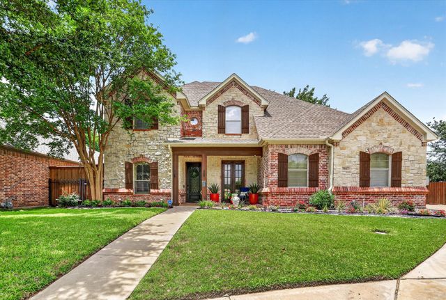 7017 Cherrybark Lane, North Richland Hills, TX 76182