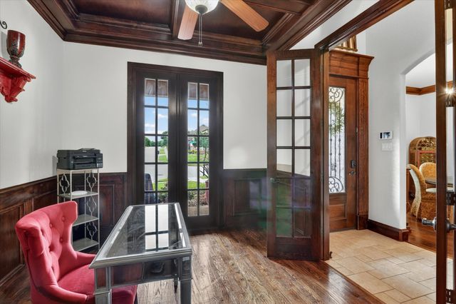 7017 Cherrybark Lane, North Richland Hills, TX 76182