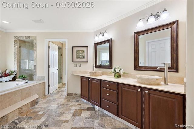 22844 Indianwood Drive, South Lyon, MI 48178