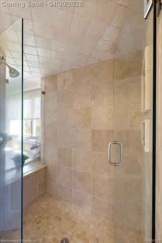 22844 Indianwood Drive, South Lyon, MI 48178